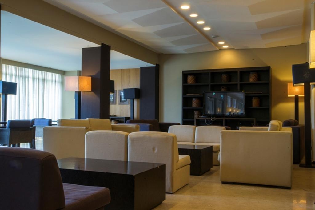 Carcavelos Beach Hotel Экстерьер фото