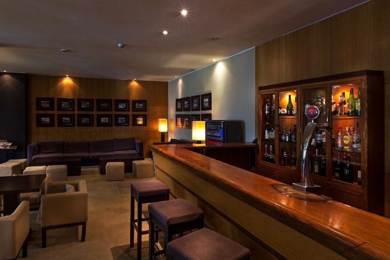 Carcavelos Beach Hotel Экстерьер фото